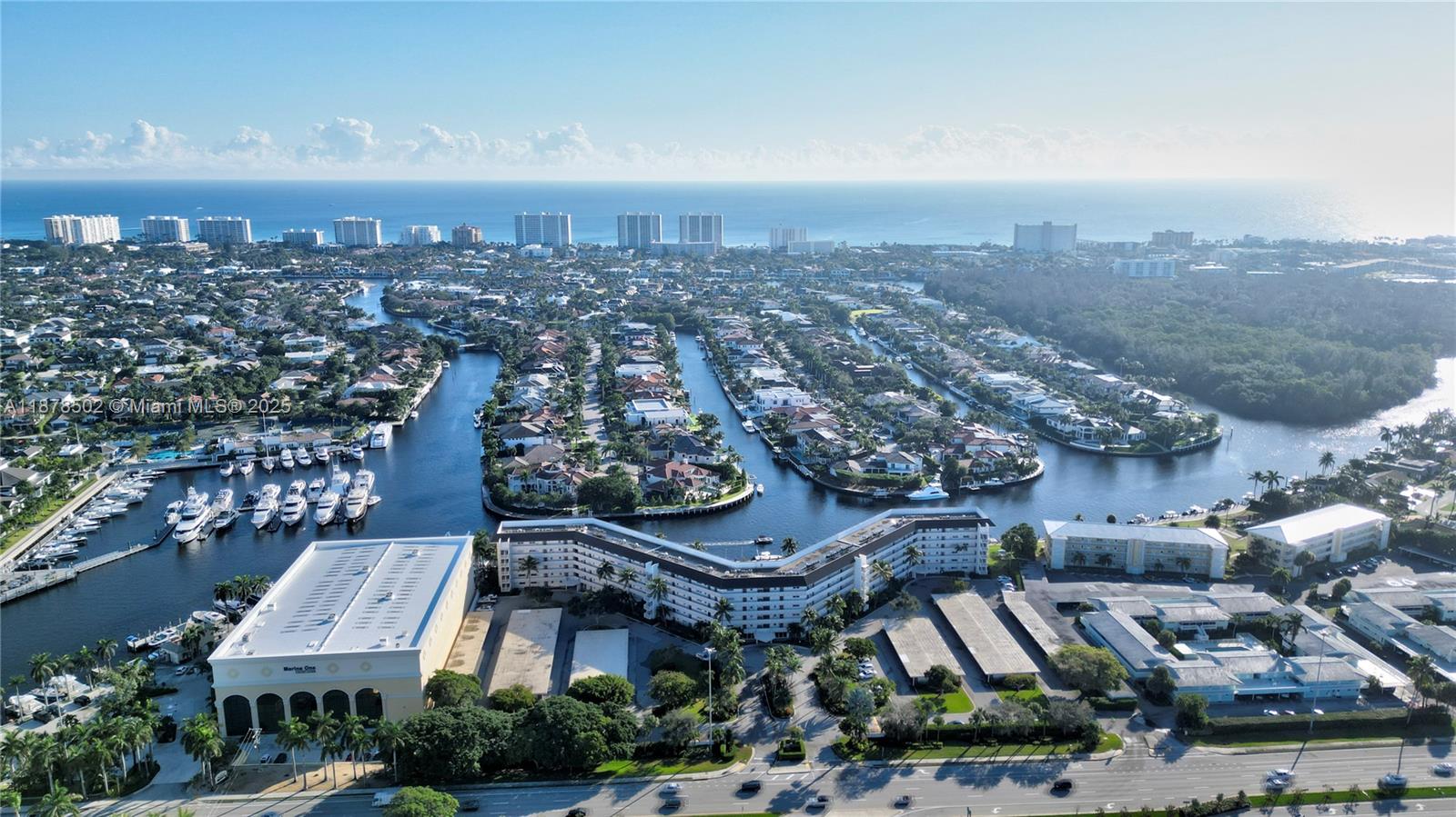 RIVER HOUSE TOWERS CONDO - Residential