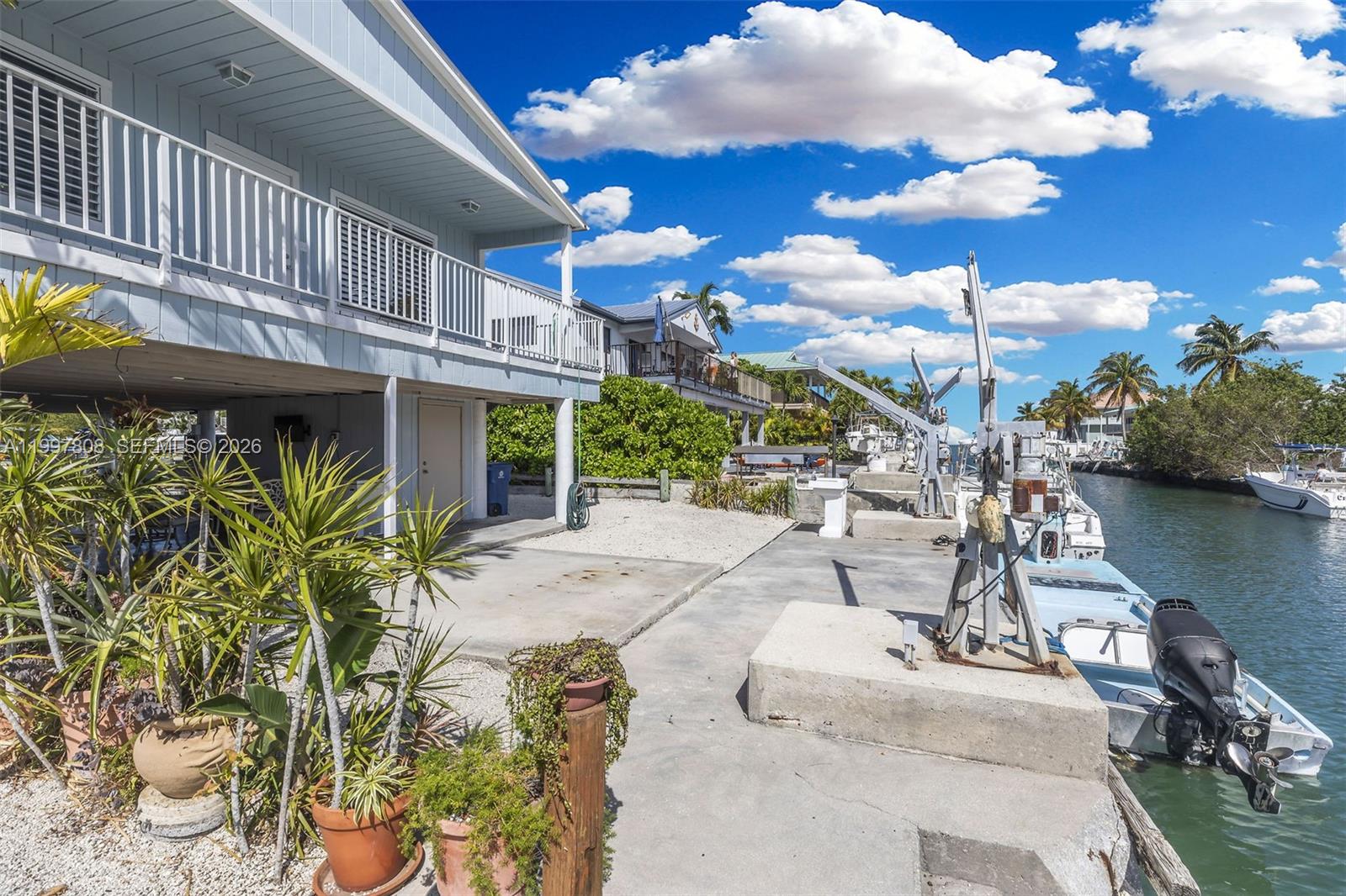 SEAAIR ESTATES - Residential Lease