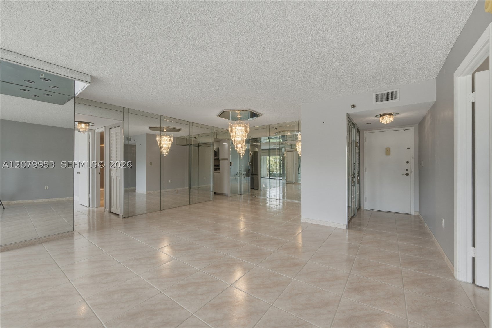 900 Saint Charles Pl 310