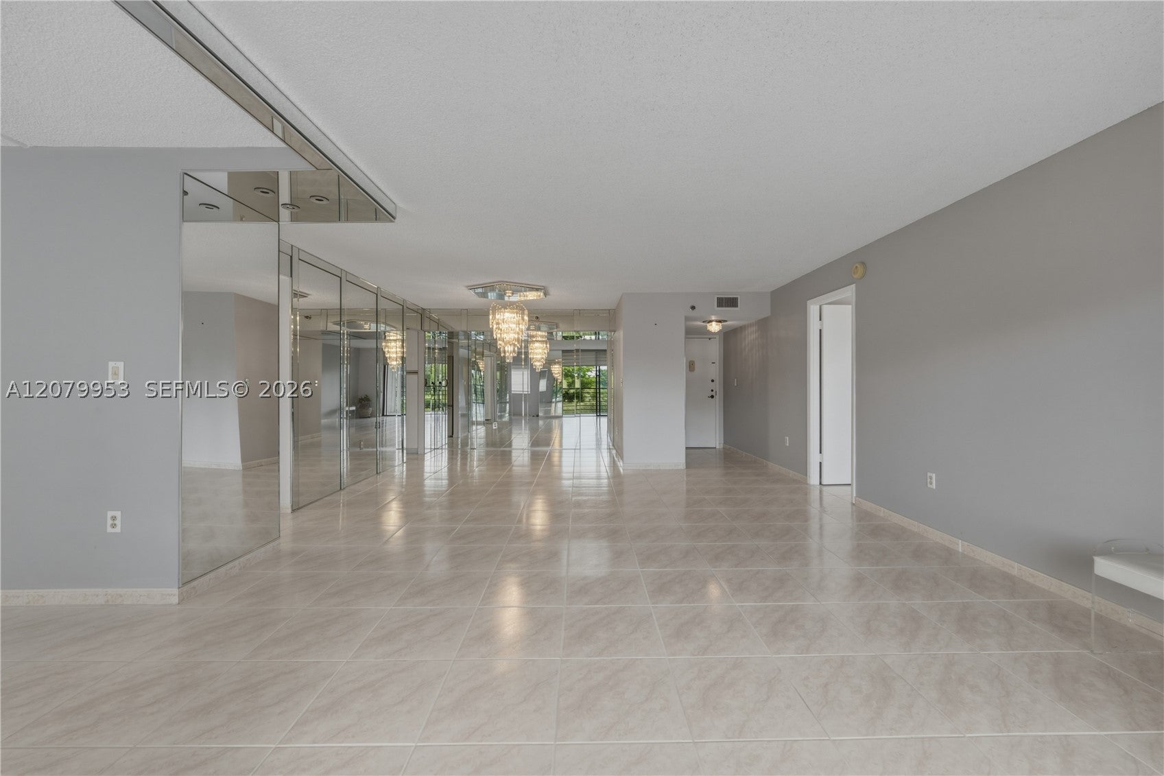 900 Saint Charles Pl 310