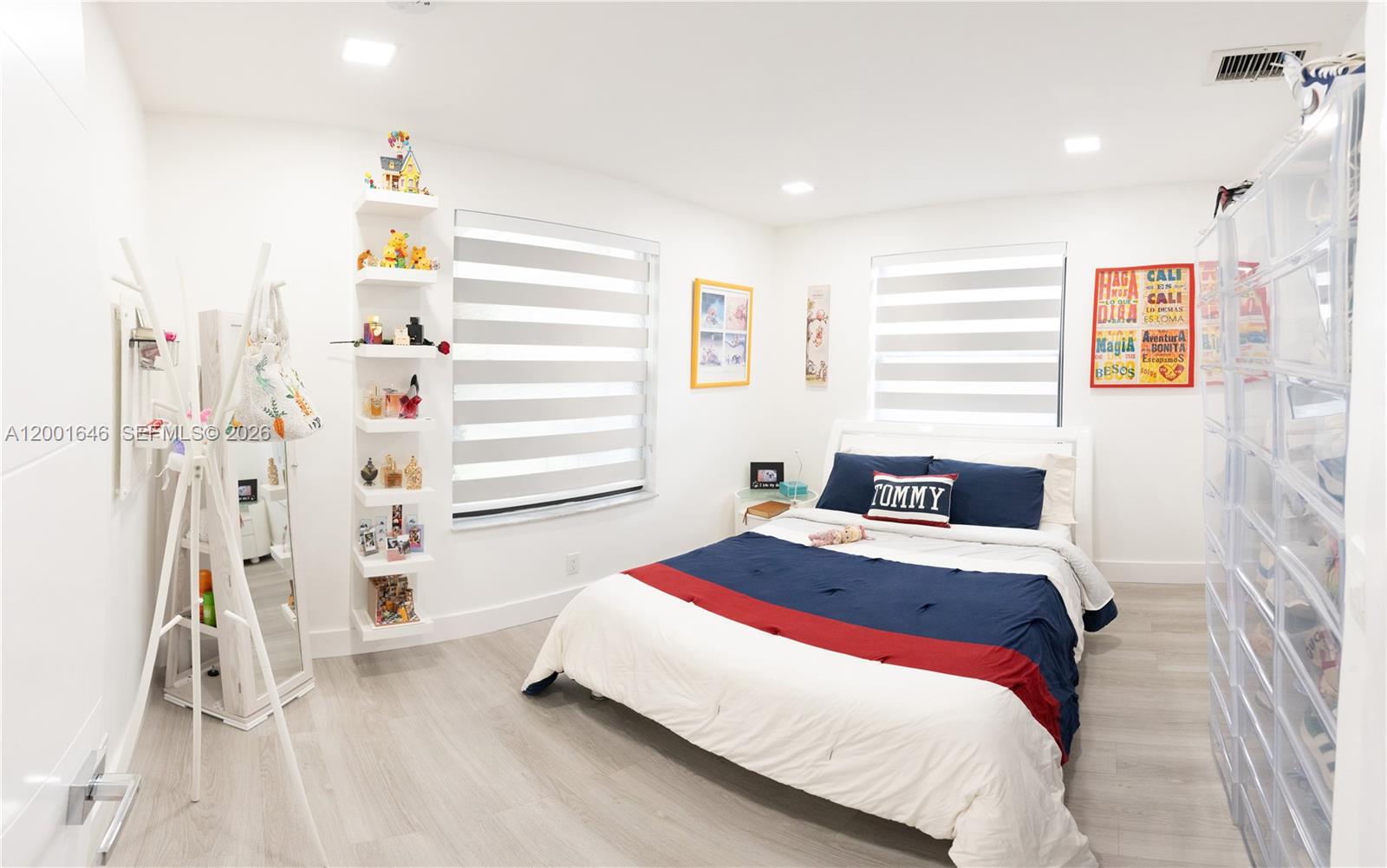 GULFSTREAM HOMESITES - Residential