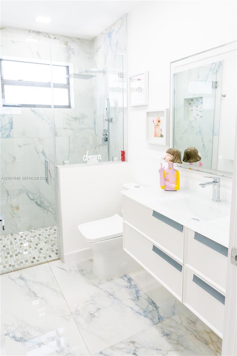 GULFSTREAM HOMESITES - Residential