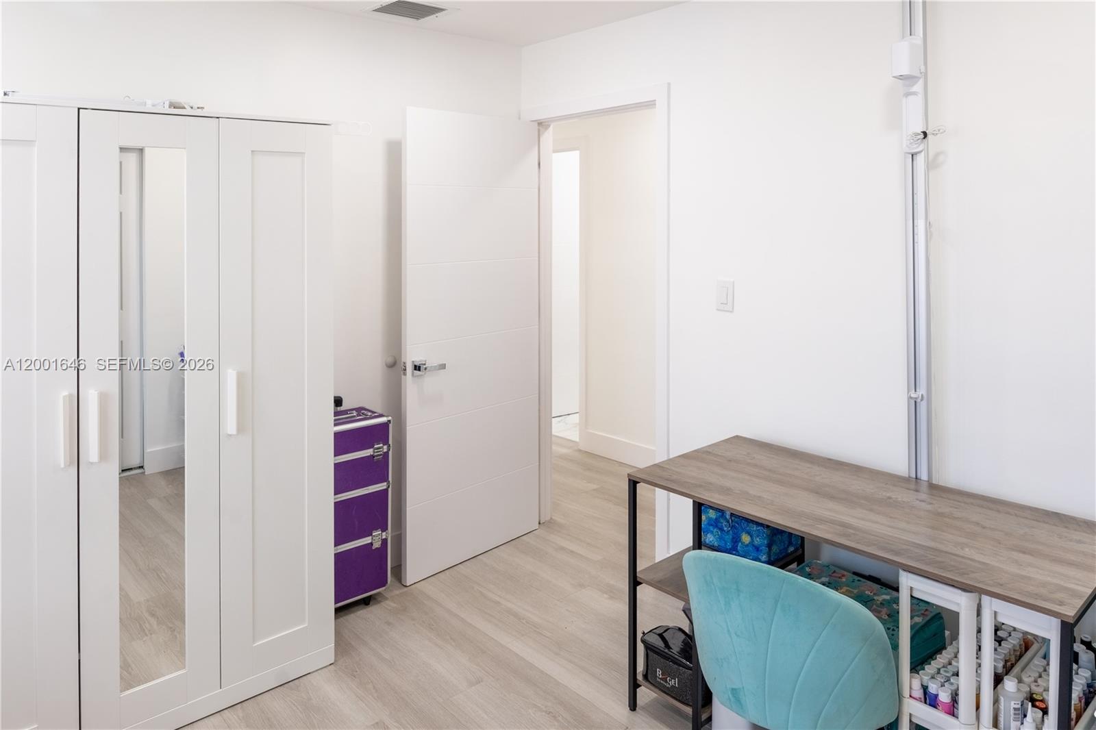 GULFSTREAM HOMESITES - Residential