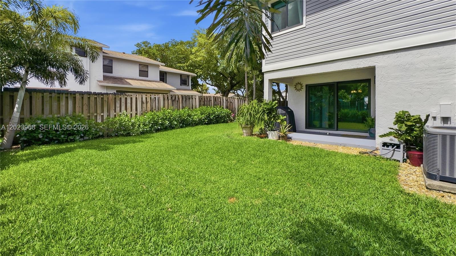 PEMBROKE POINTE SEC ONE - Residential Lease