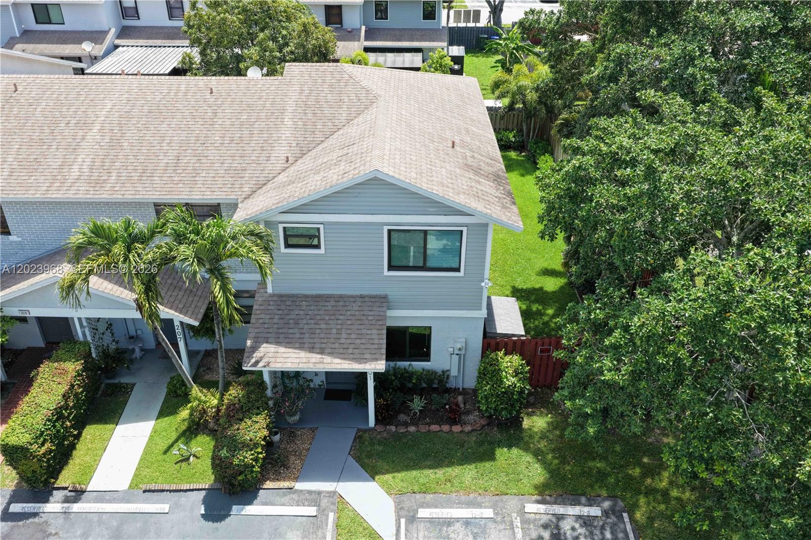 PEMBROKE POINTE SEC ONE - Residential Lease