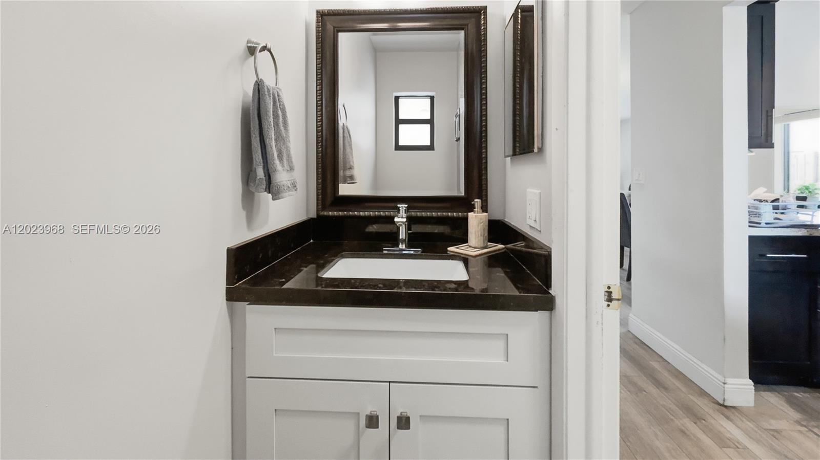 PEMBROKE POINTE SEC ONE - Residential Lease