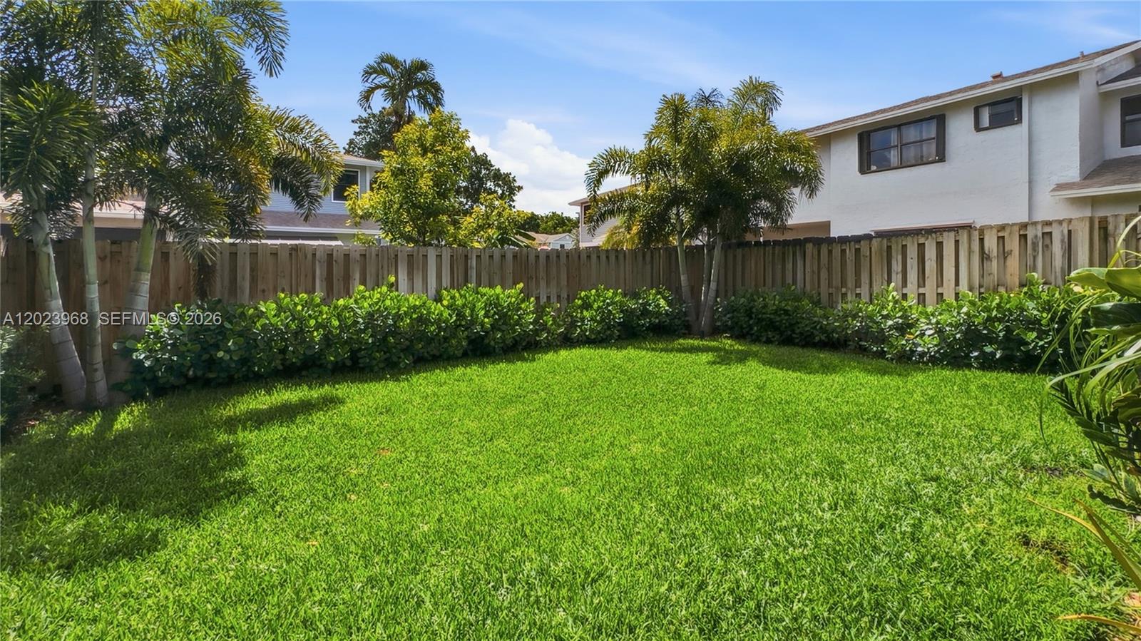 PEMBROKE POINTE SEC ONE - Residential Lease