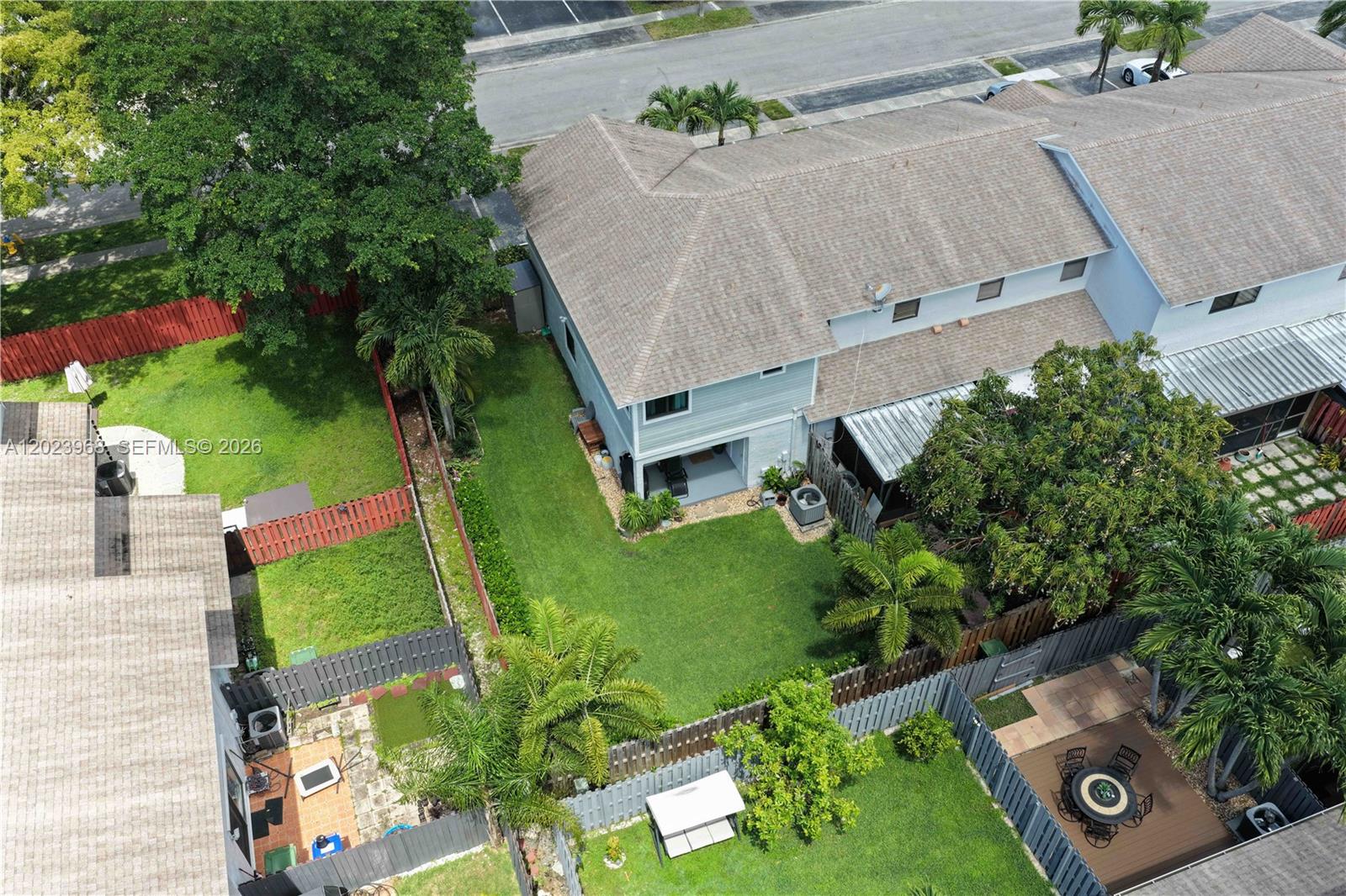 PEMBROKE POINTE SEC ONE - Residential Lease