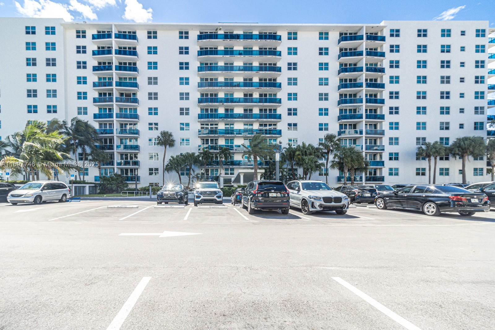 TREASURES ON THE BAY II C - Residential