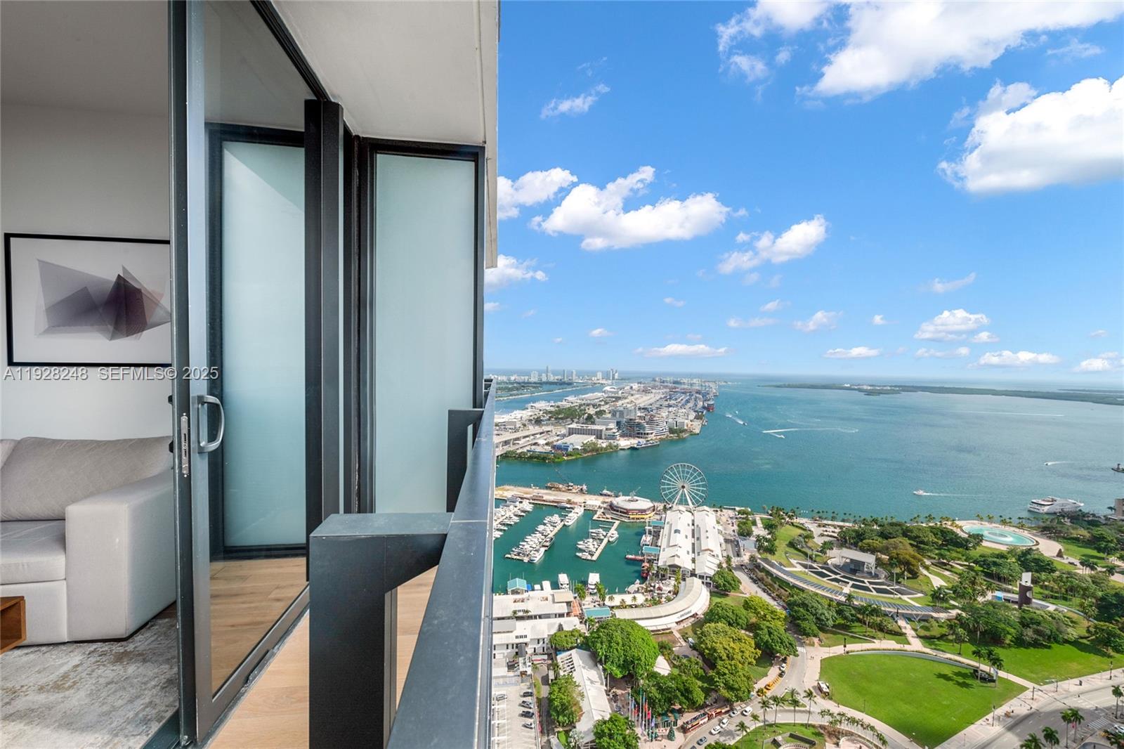 MAP OF MIAMI DADE CO. FL. - Residential