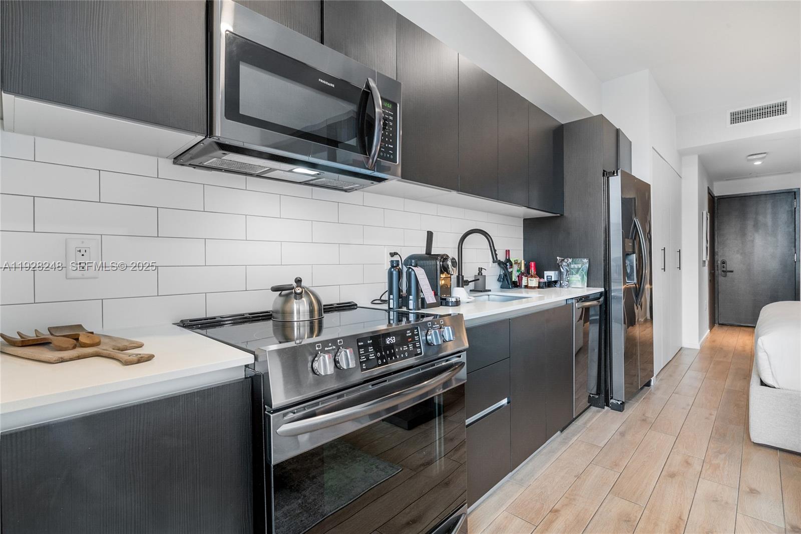 MAP OF MIAMI DADE CO. FL. - Residential