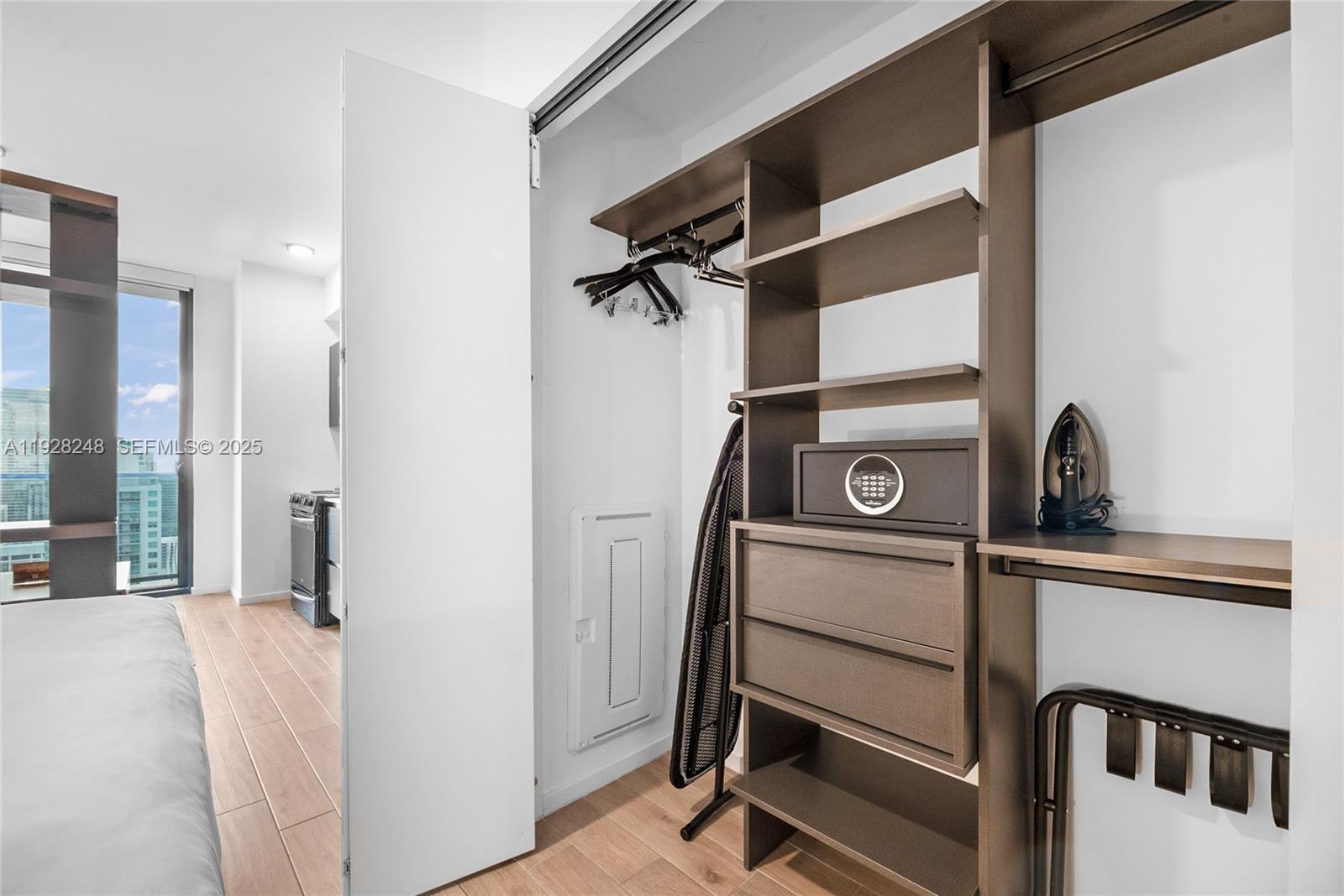 MAP OF MIAMI DADE CO. FL. - Residential