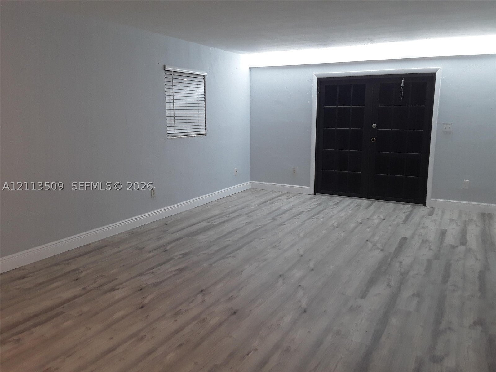 10905 N Kendall Dr