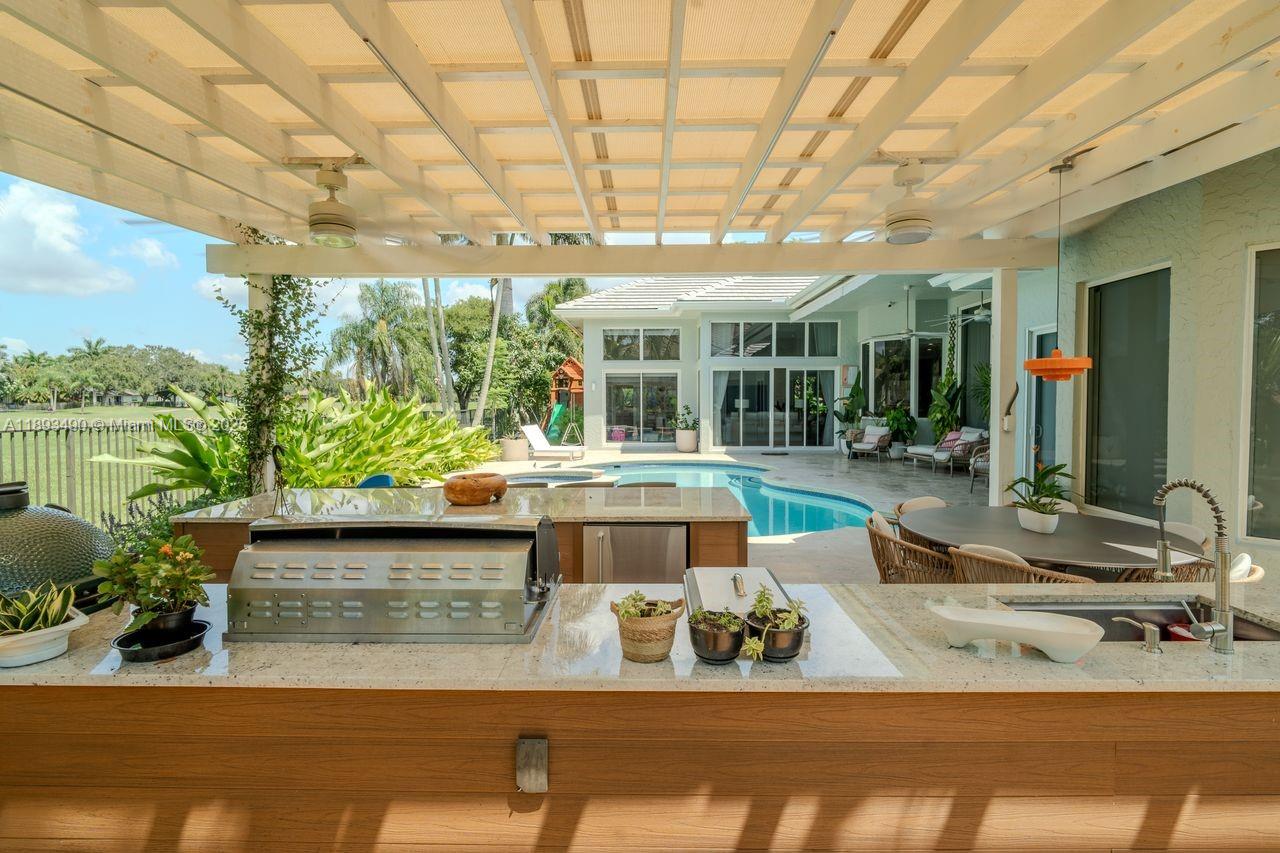 SECTOR 7 - - Residential Lease