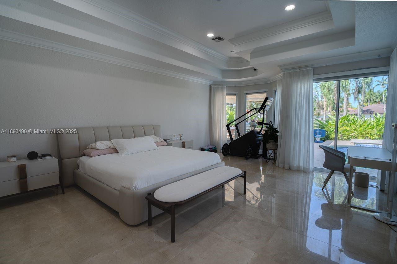 SECTOR 7 - - Residential Lease