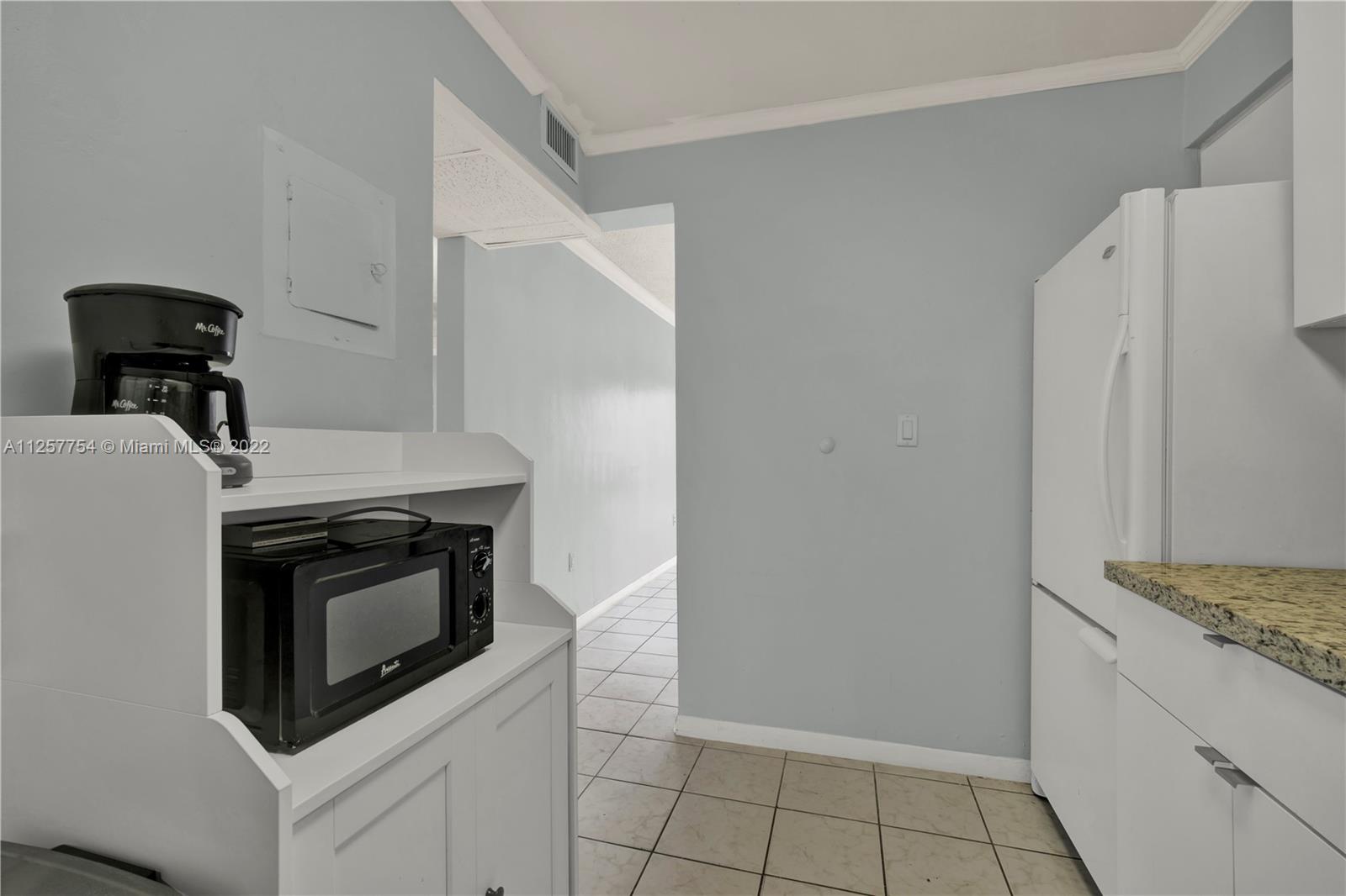 GROVE GARDENS CONDO - Residential