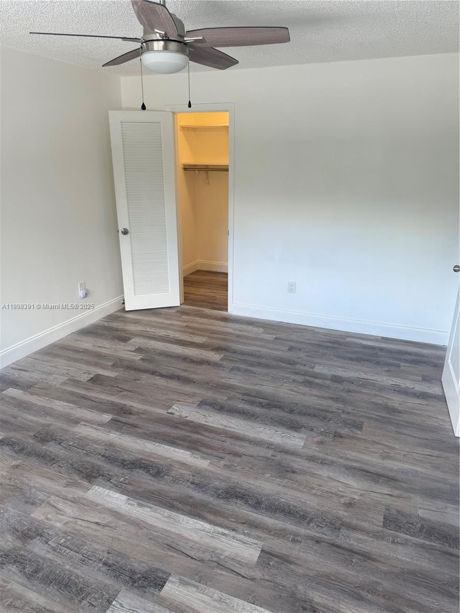 THE TOWNHOMES OF DORAL OA - Residential