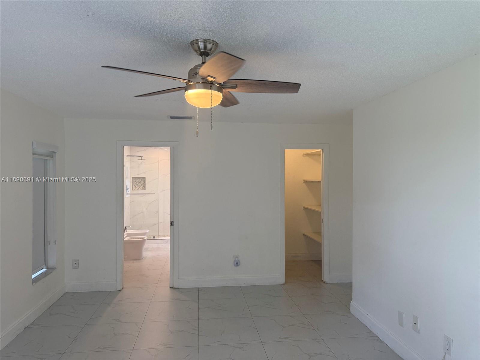THE TOWNHOMES OF DORAL OA - Residential