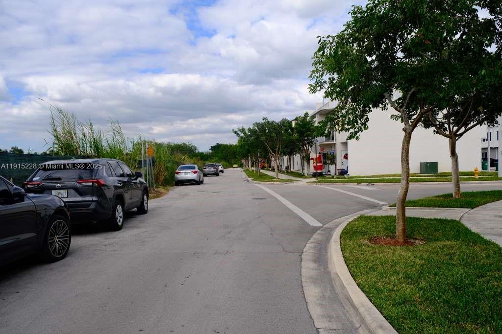 PARADISE ONE - Residential Lease