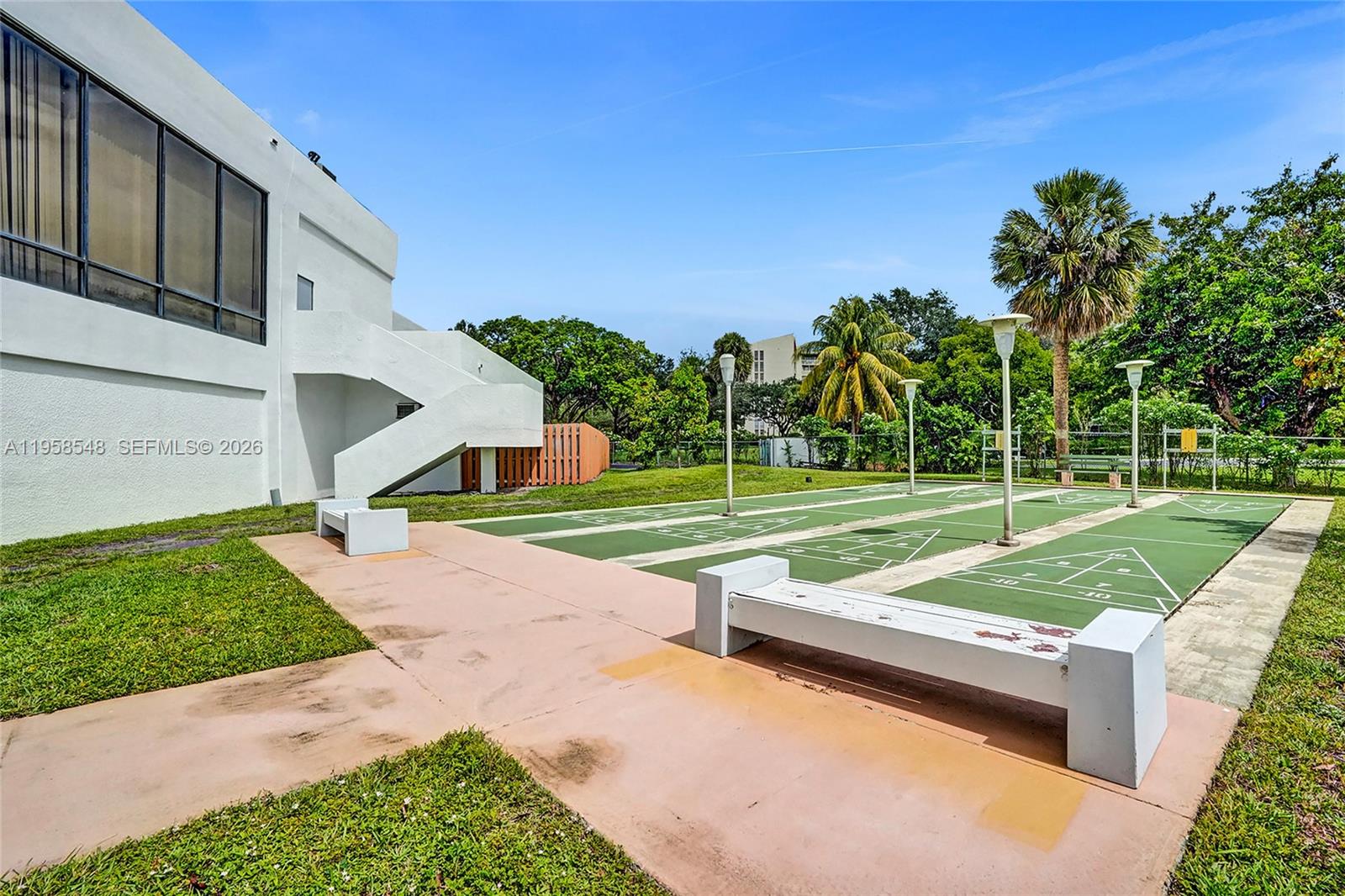 ENVIRON I CONDO 9 - Residential