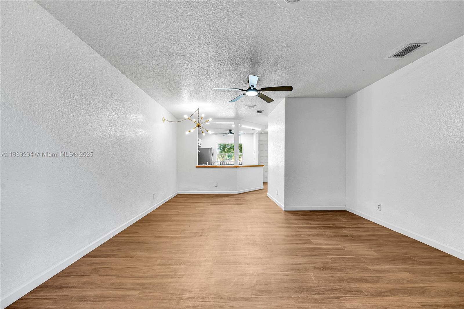 CARDINAL PLACE CONDO - Residential Lease