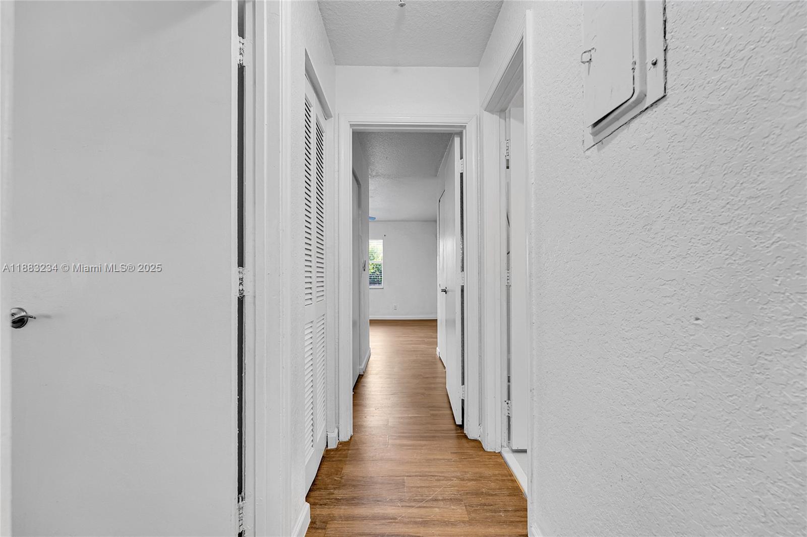 CARDINAL PLACE CONDO - Residential Lease