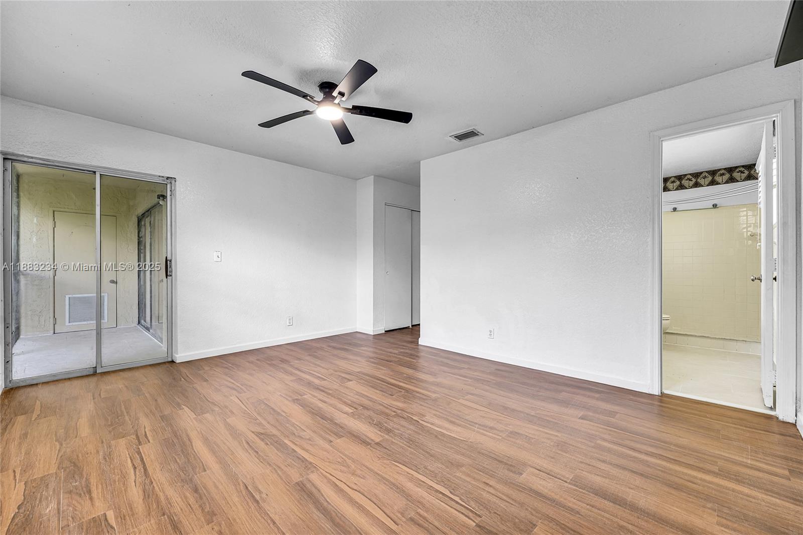 CARDINAL PLACE CONDO - Residential Lease