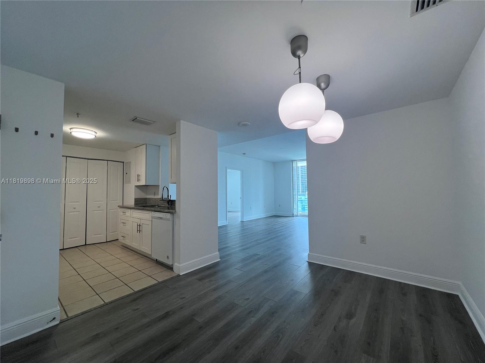 VUE AT BRICKELL CONDO - Residential Lease
