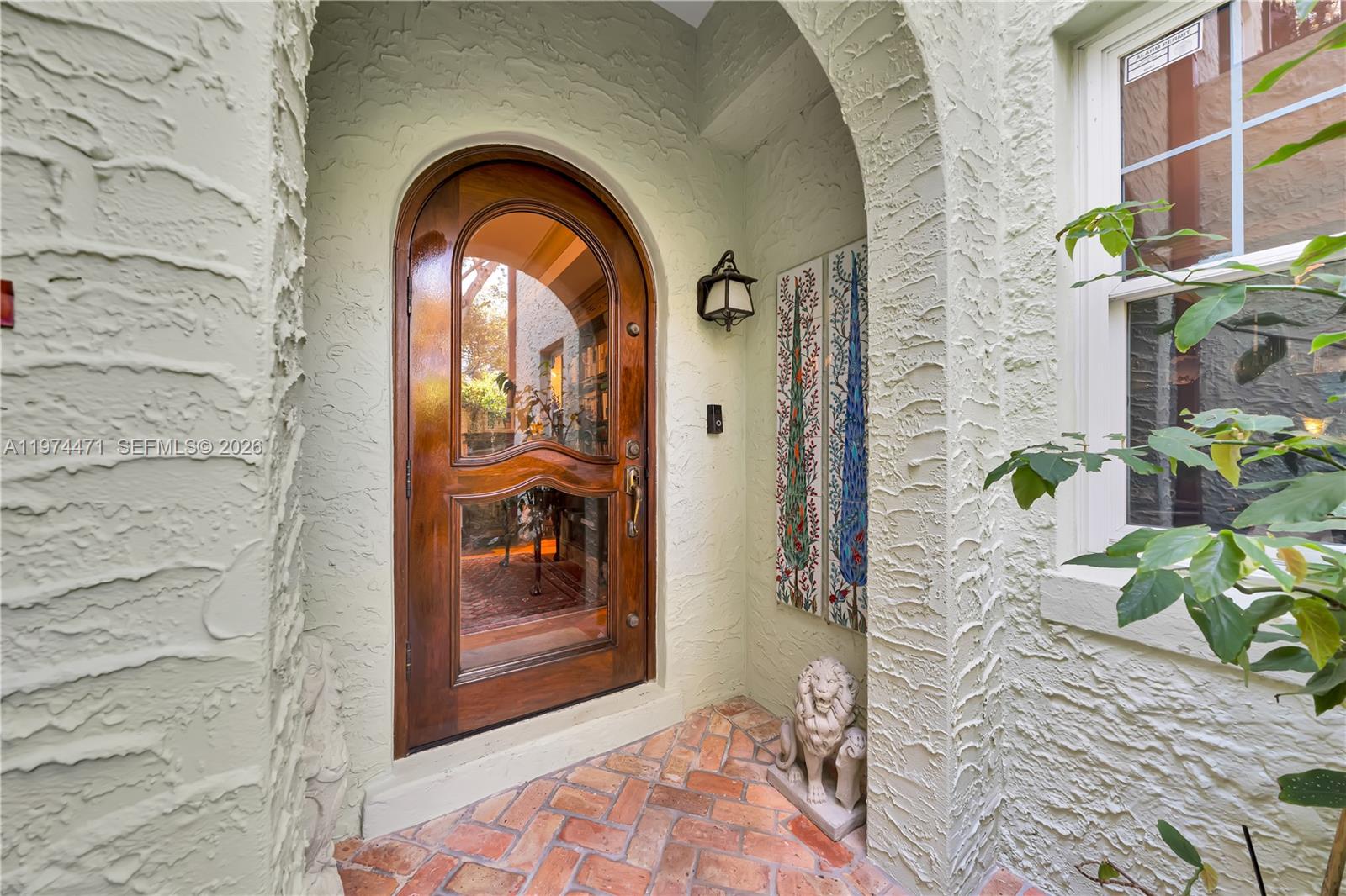 ESPANOLA HEIGHTS - Residential