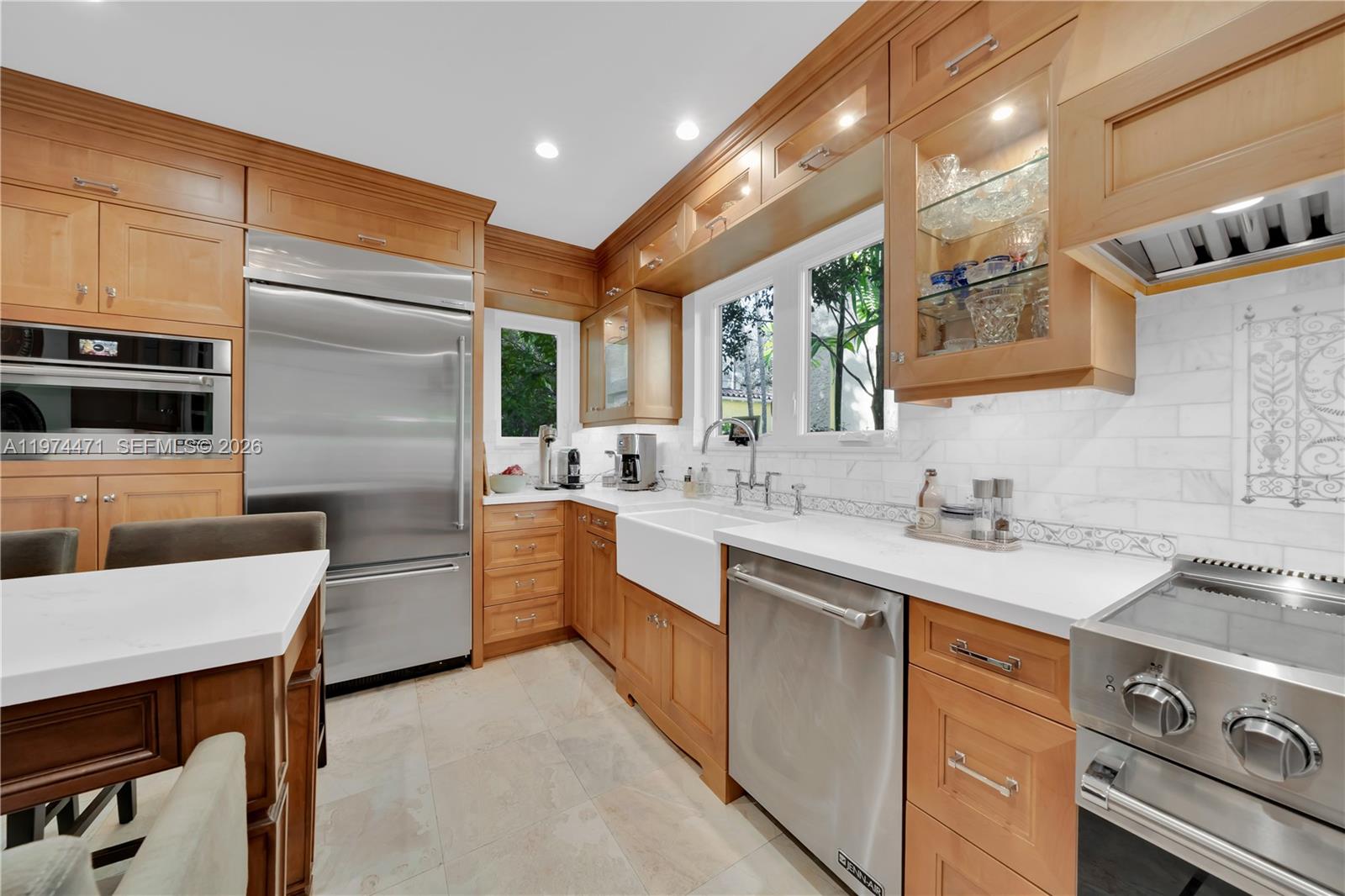 ESPANOLA HEIGHTS - Residential