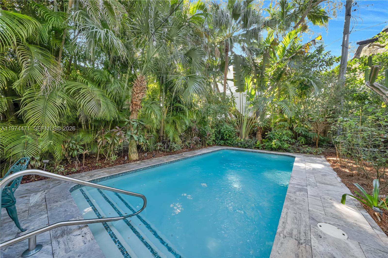 ESPANOLA HEIGHTS - Residential