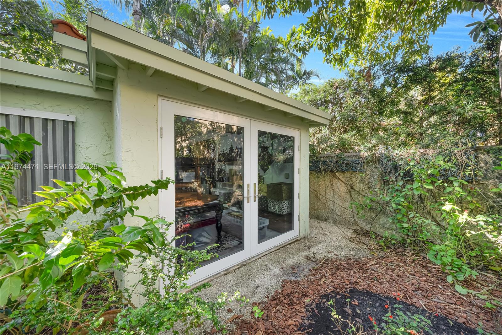 ESPANOLA HEIGHTS - Residential