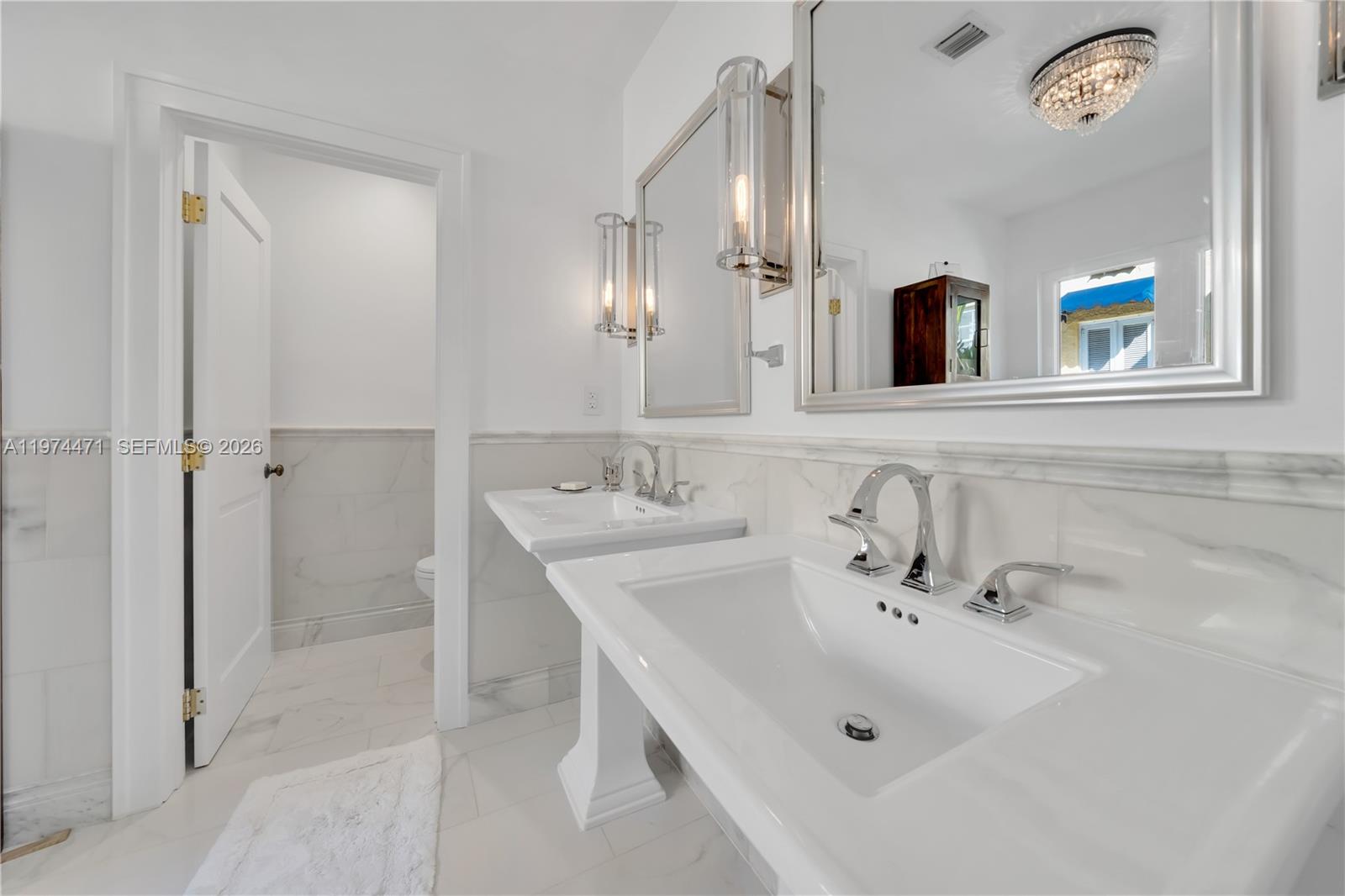 ESPANOLA HEIGHTS - Residential