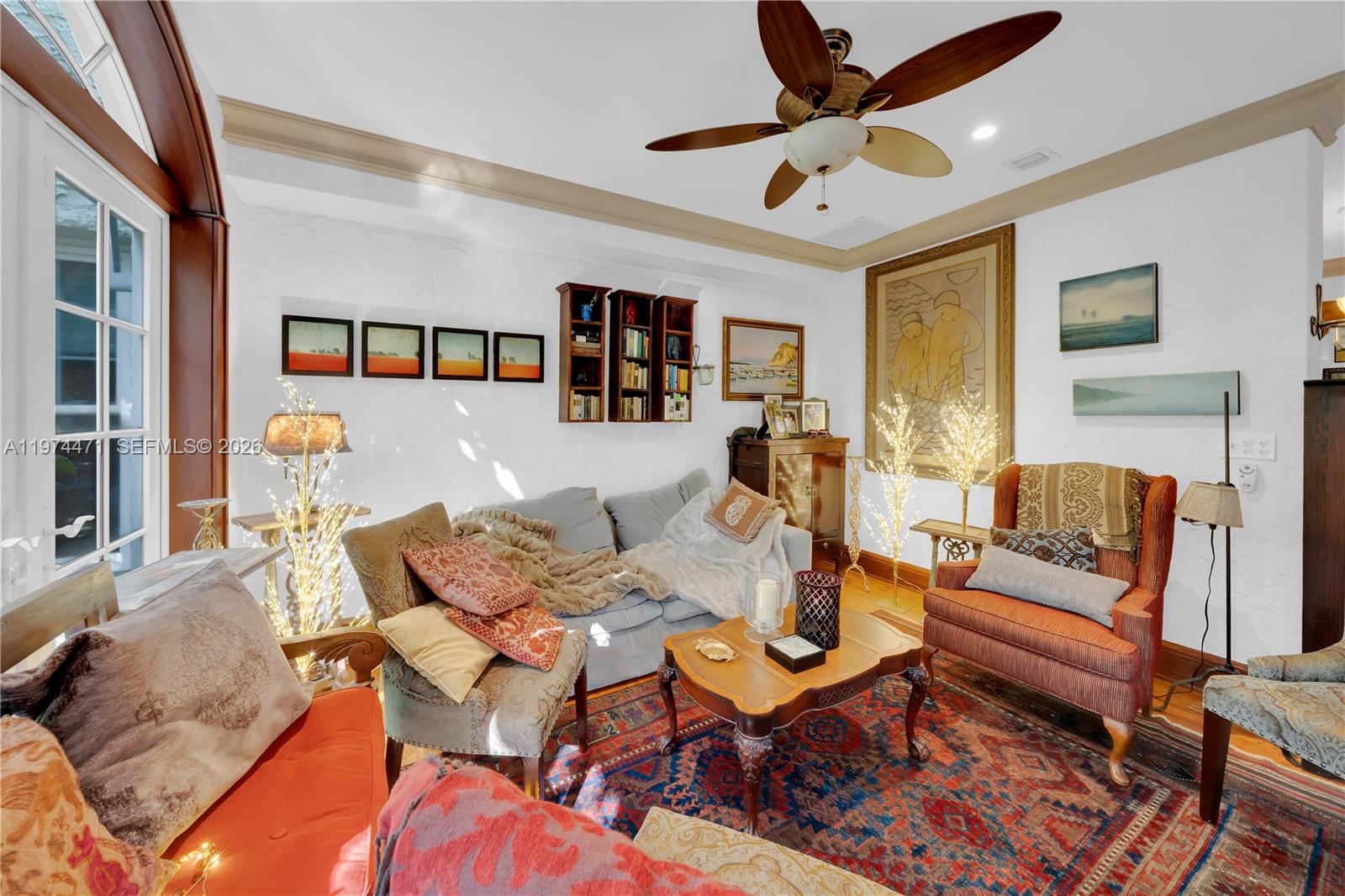 ESPANOLA HEIGHTS - Residential