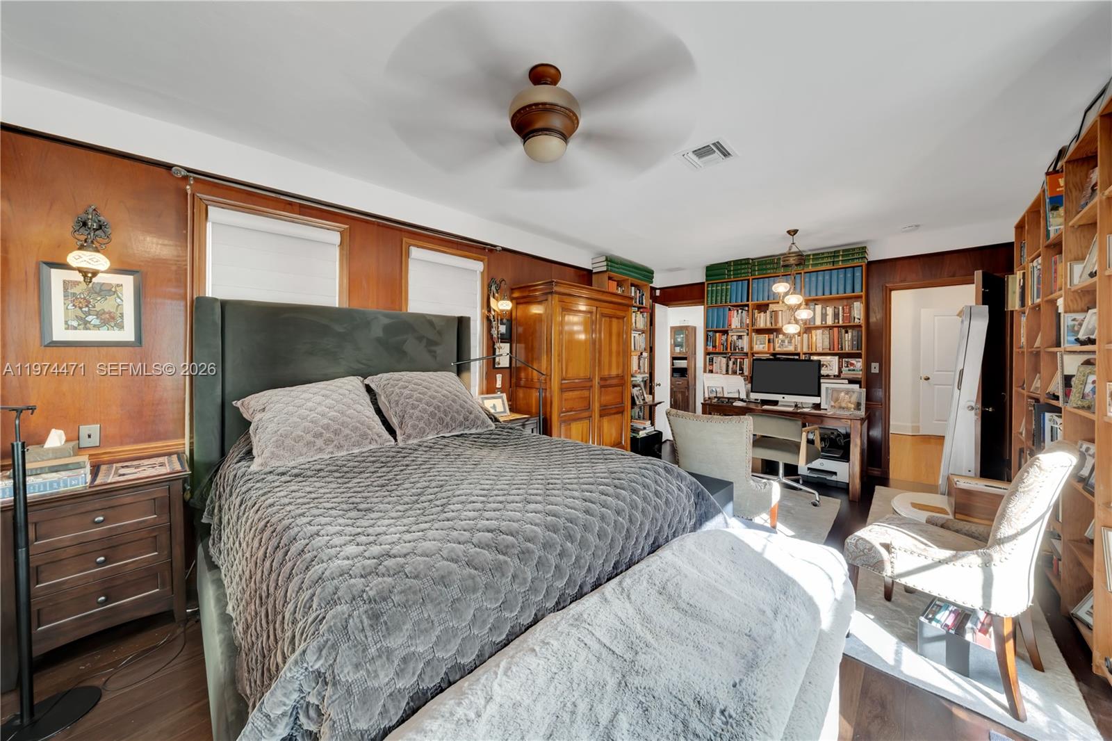 ESPANOLA HEIGHTS - Residential