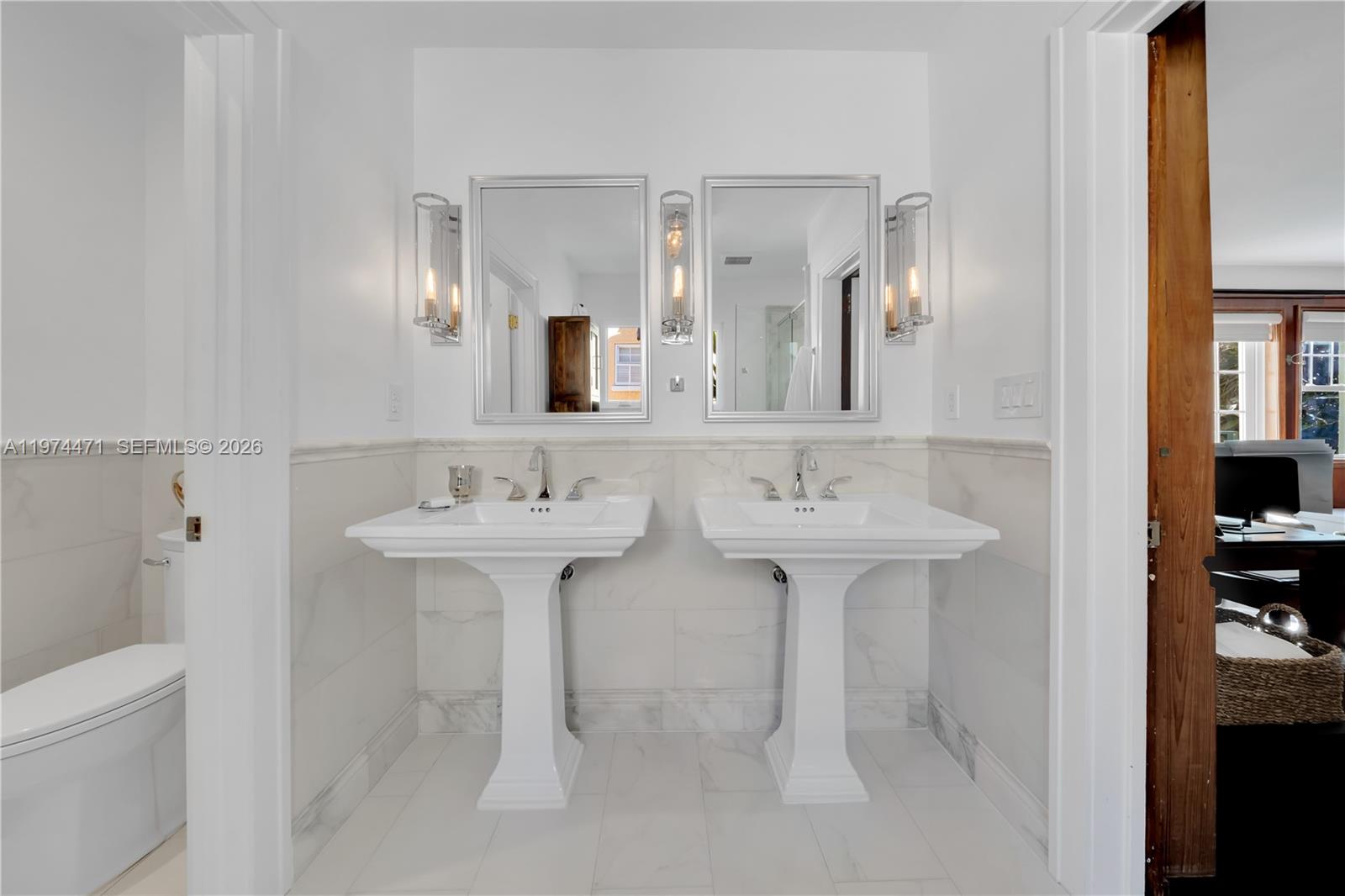 ESPANOLA HEIGHTS - Residential