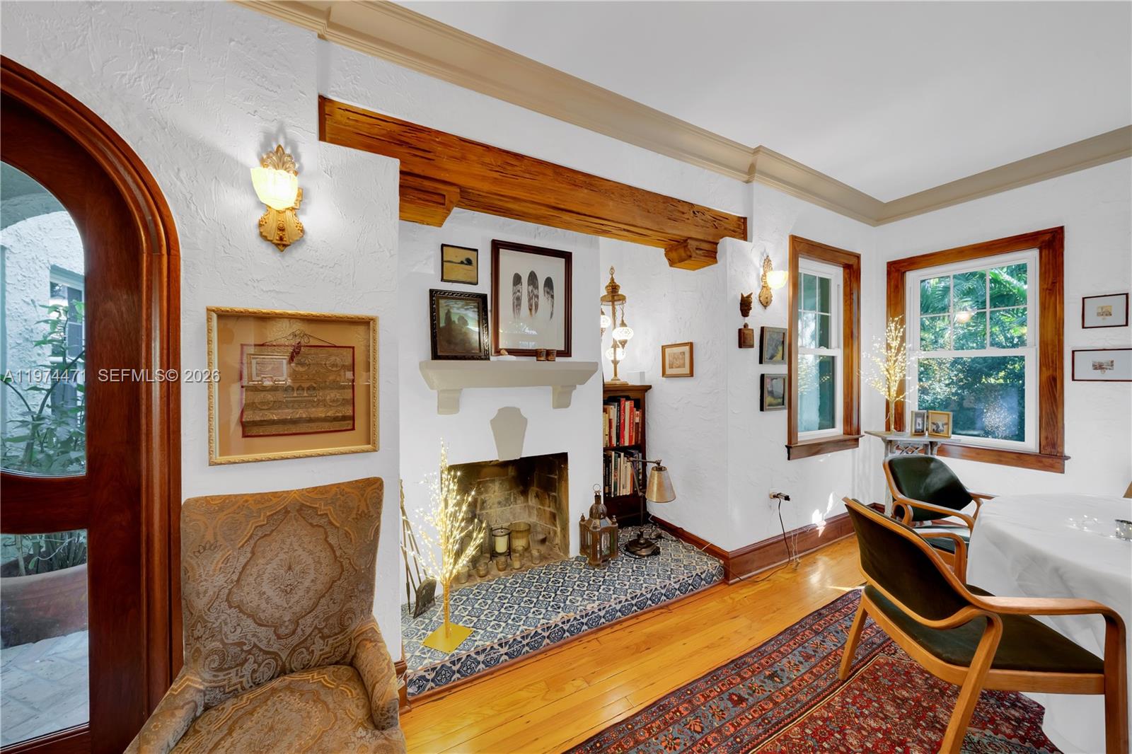 ESPANOLA HEIGHTS - Residential