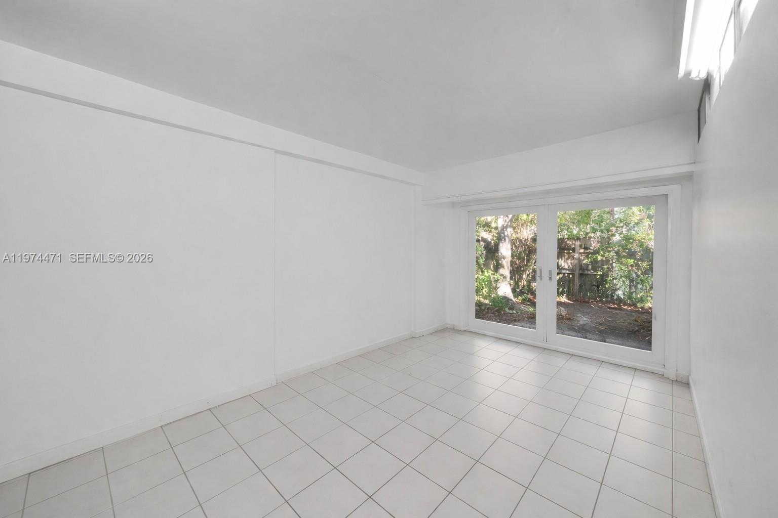 ESPANOLA HEIGHTS - Residential