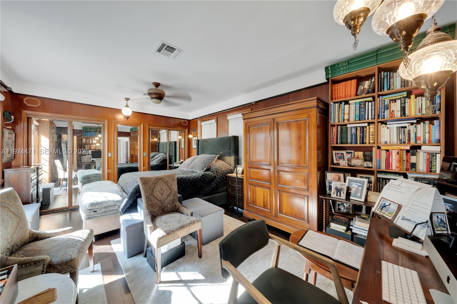 ESPANOLA HEIGHTS - Residential