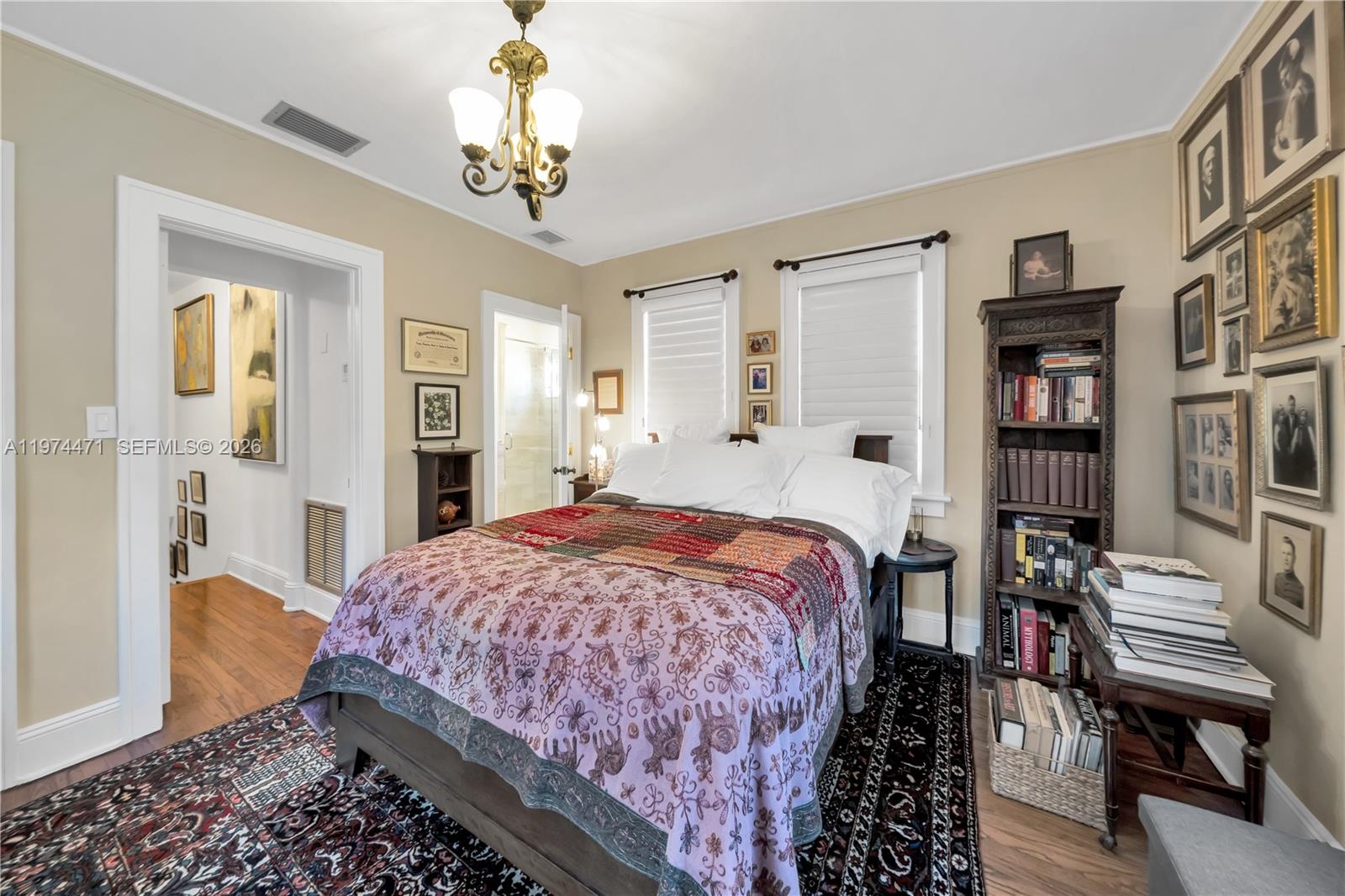 ESPANOLA HEIGHTS - Residential