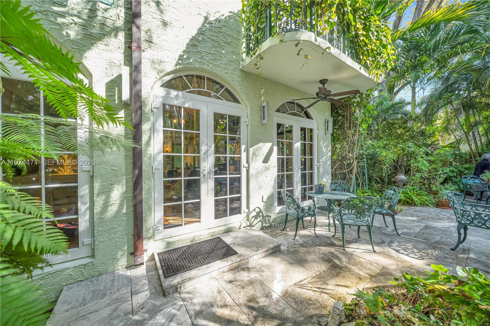 ESPANOLA HEIGHTS - Residential