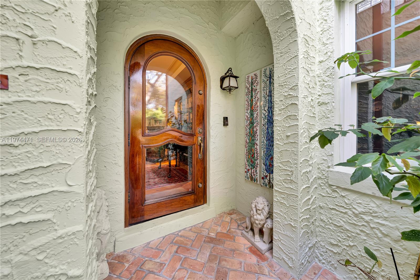 ESPANOLA HEIGHTS - Residential