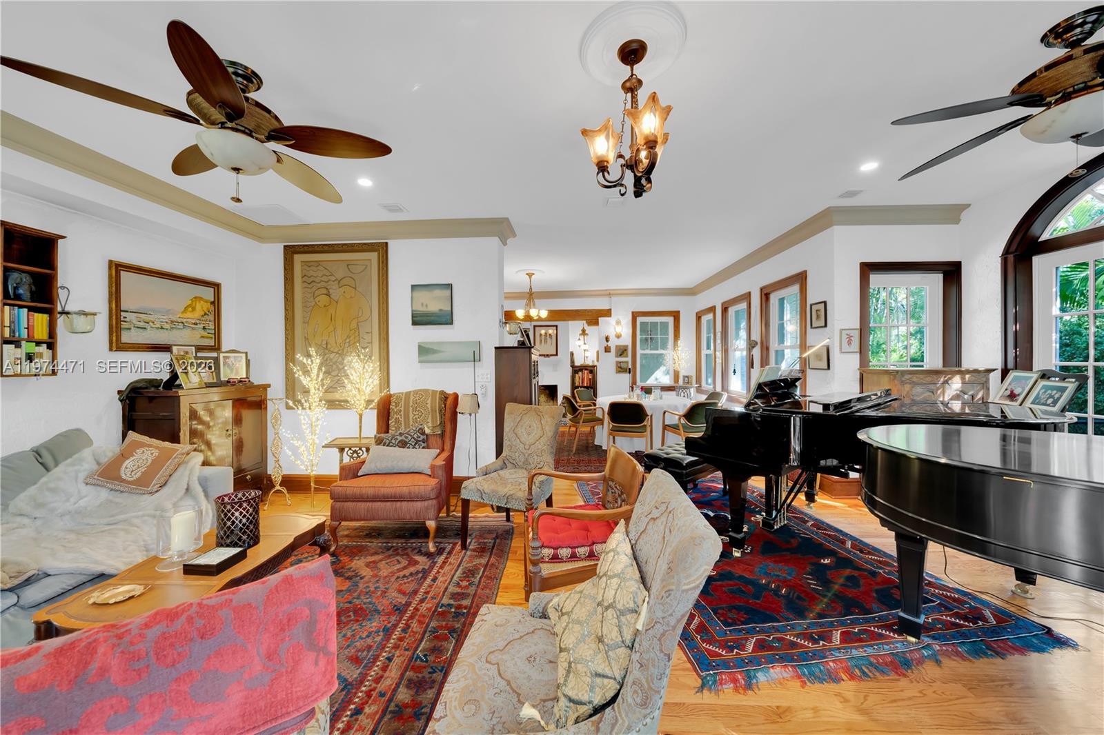 ESPANOLA HEIGHTS - Residential