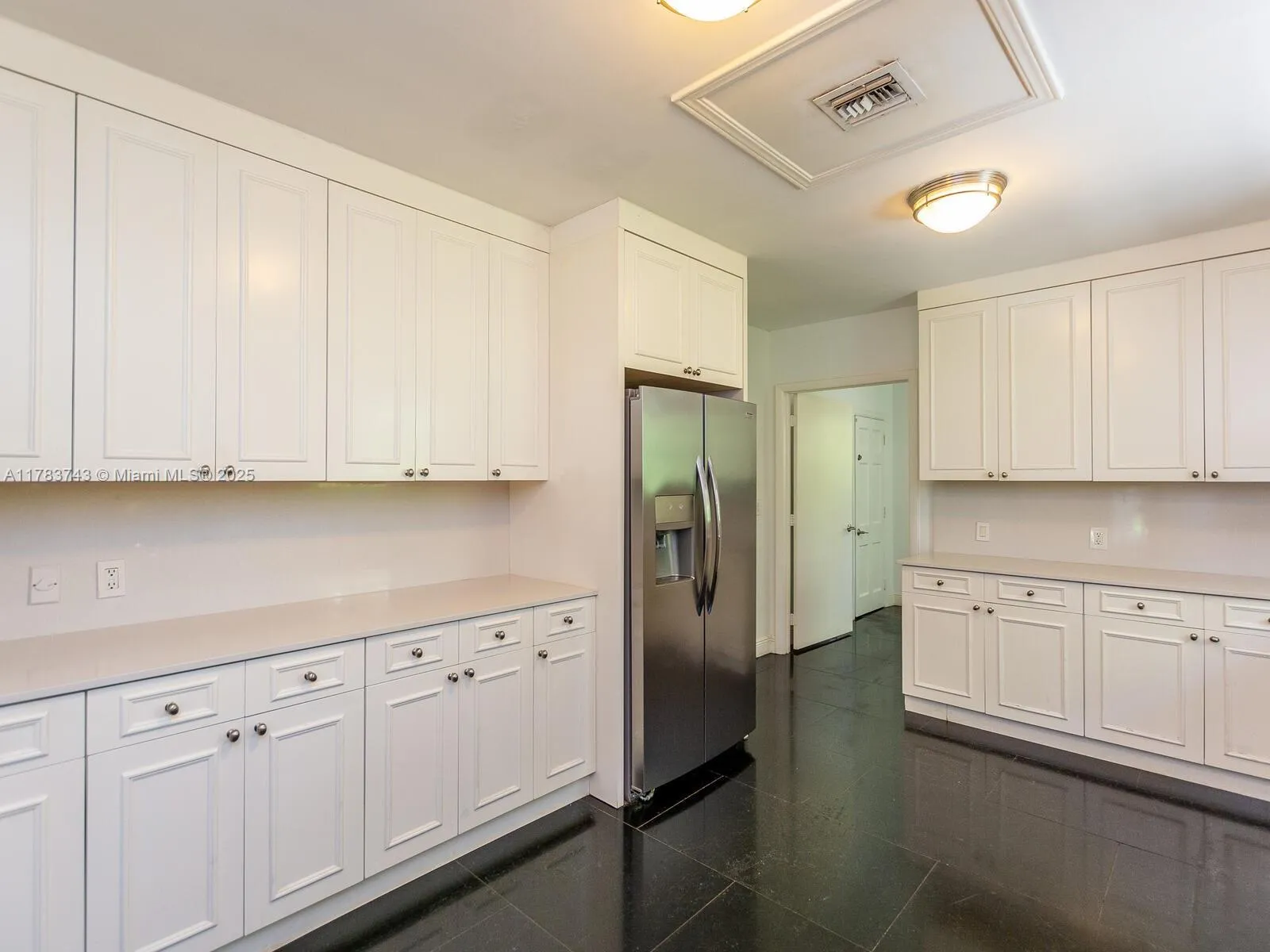 Coral Gables, Florida 33146, United States, 4 Bedrooms Bedrooms, ,4 BathroomsBathrooms,Residential,Active,110921