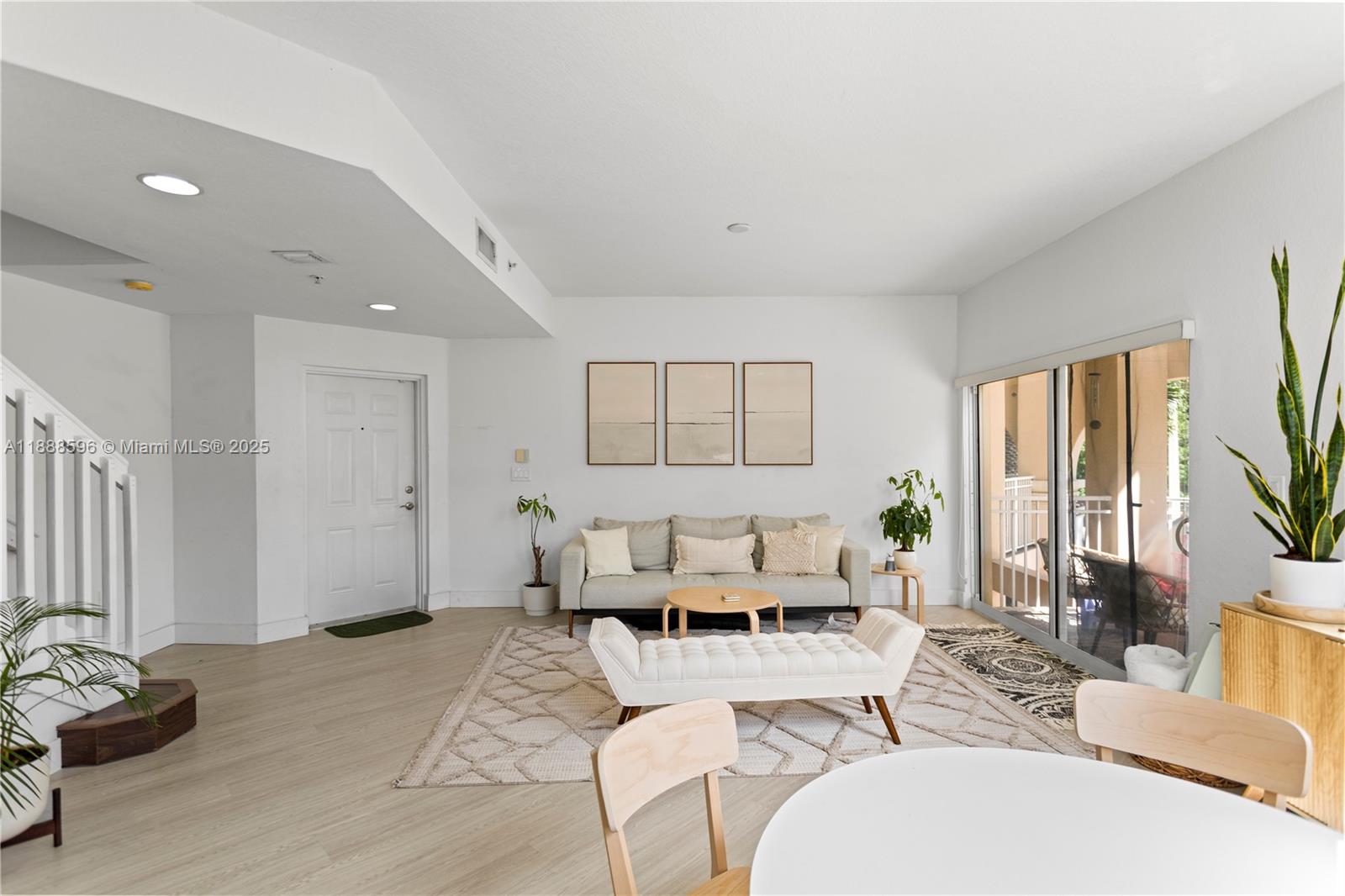 CORONADO AT DORAL I CONDO - Residential