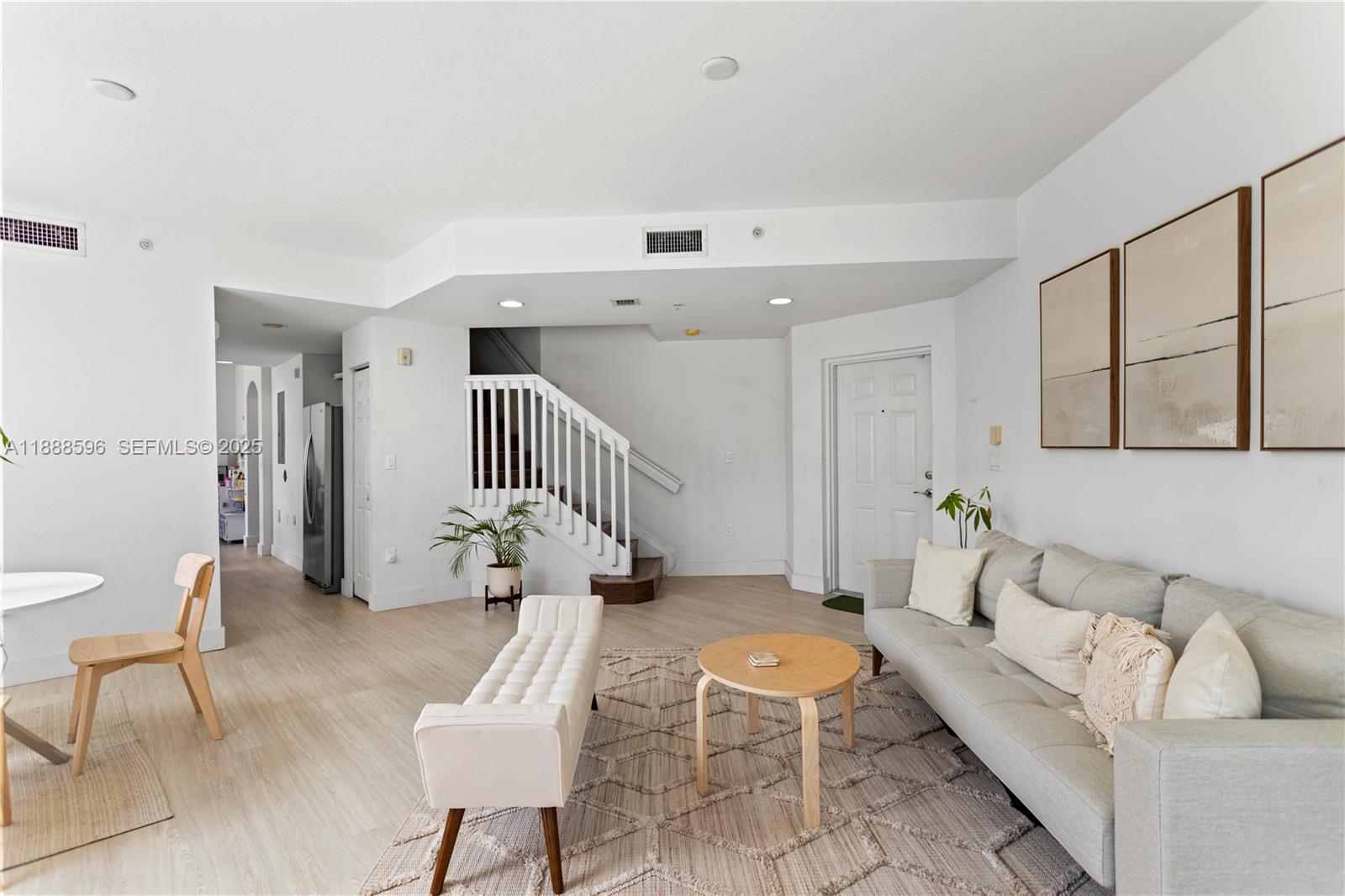 CORONADO AT DORAL I CONDO - Residential