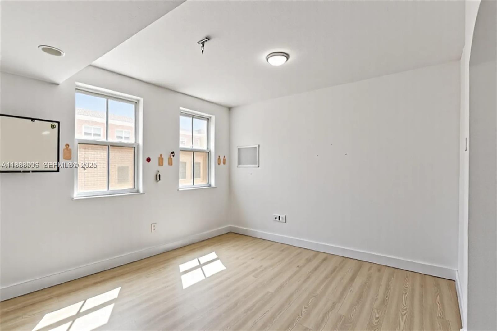 CORONADO AT DORAL I CONDO - Residential