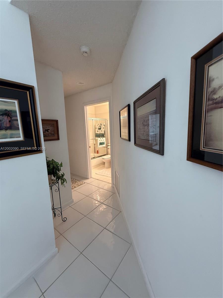 TROPICAL LAKES PH 2 - Residential