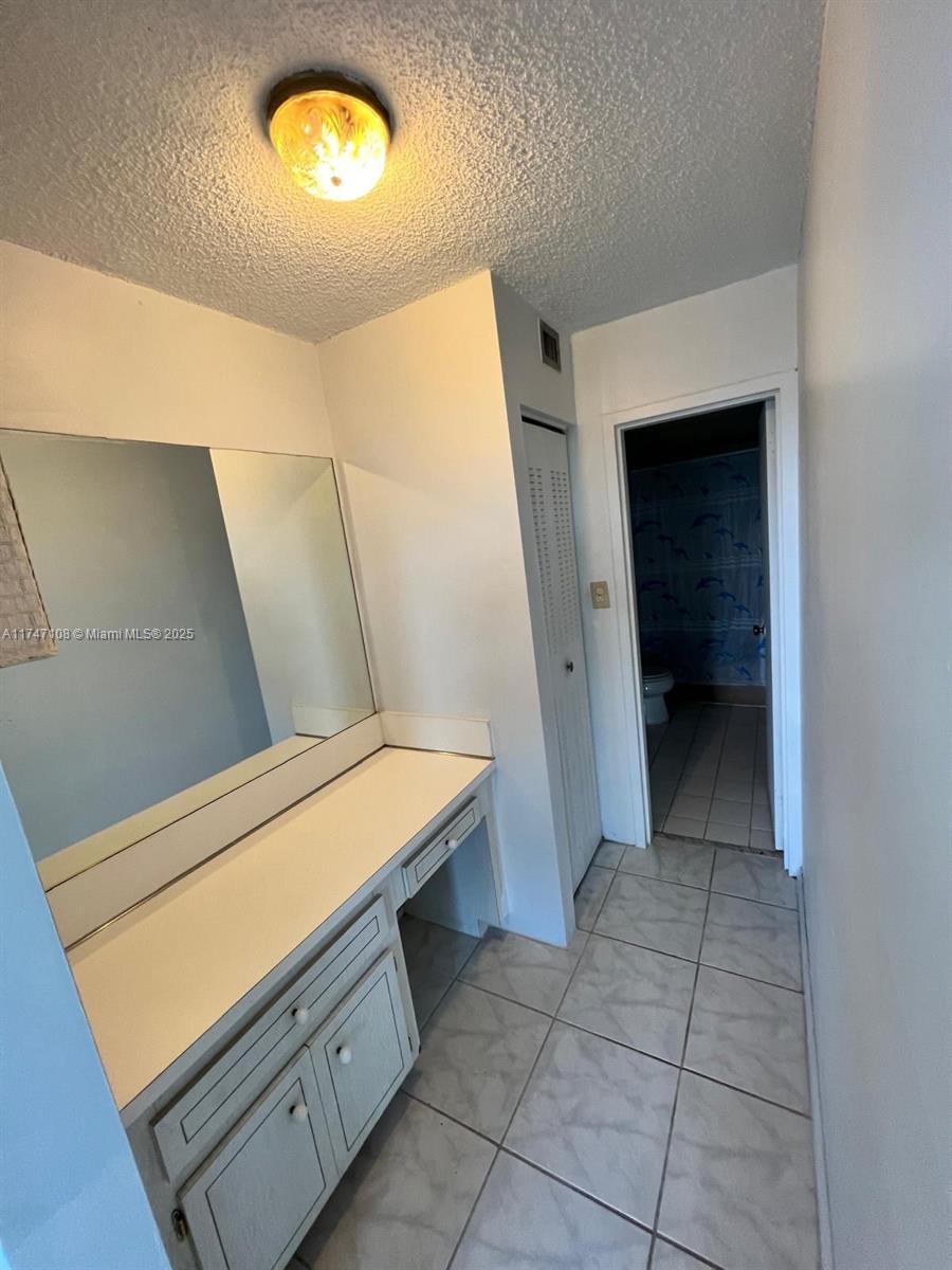 THE LEEWARD CONDO - Residential