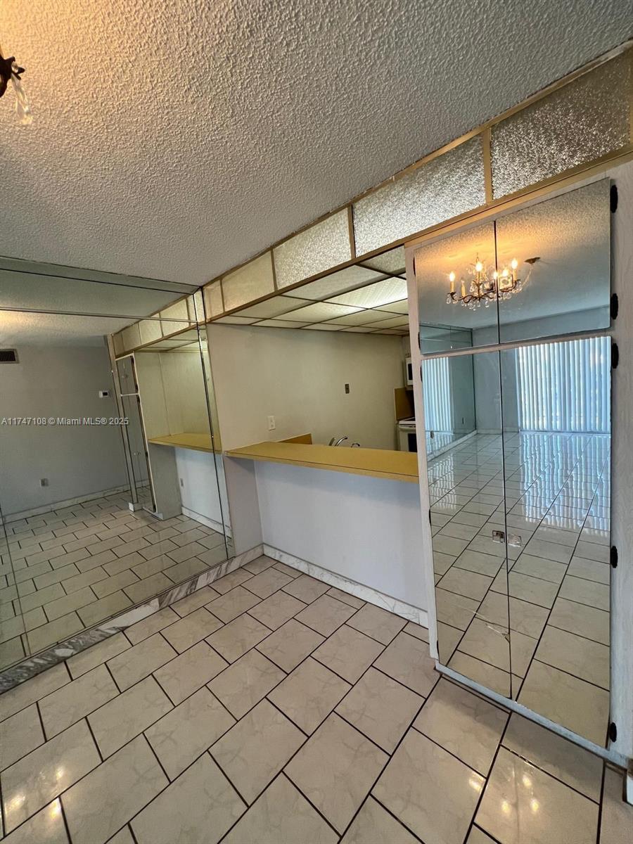 THE LEEWARD CONDO - Residential